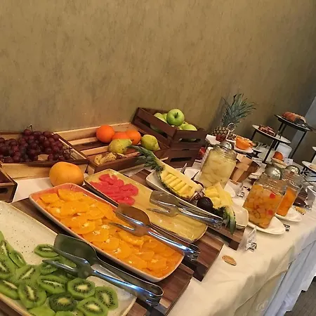 Golden Tulip Ana Dome Hotel