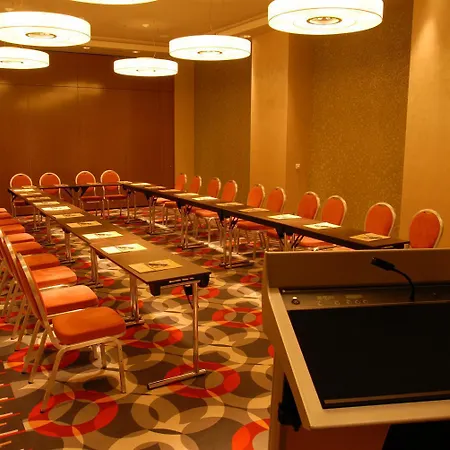 Golden Tulip Ana Dome