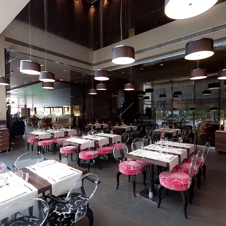 Golden Tulip Ana Dome 4* Cluj-Napoca