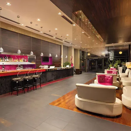 Szálloda Golden Tulip Ana Dome Kolozsvár