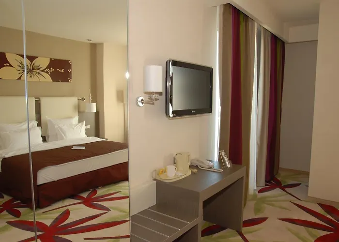 Golden Tulip Ana Dome Cluj-Napoca