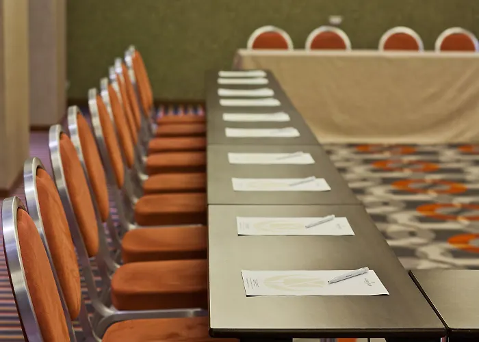 Golden Tulip Ana Dome Hotel 4*