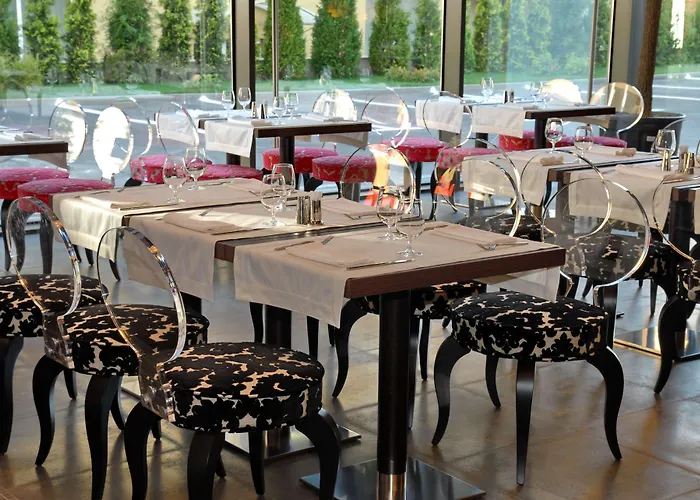 Golden Tulip Ana Dome 4* Κλουζ-Ναπόκα