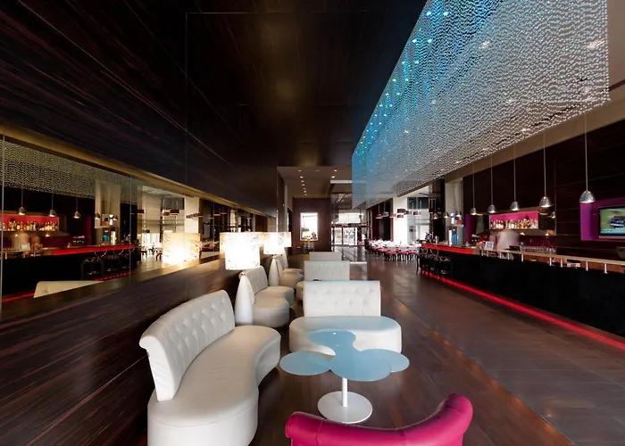 Golden Tulip Ana Dome Ξενοδοχείο 4*