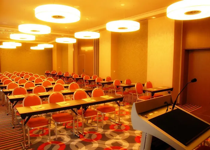 Golden Tulip Ana Dome Kaloşvar