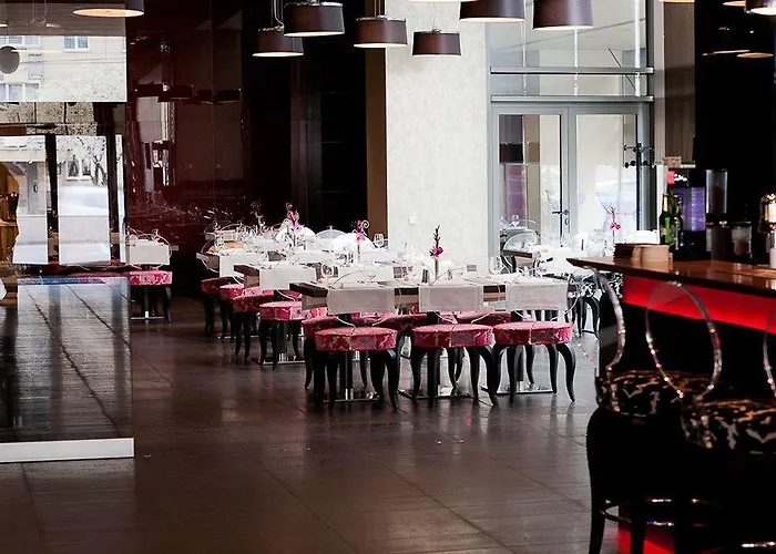 Golden Tulip Ana Dome