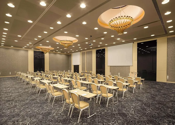 Golden Tulip Ana Dome 4* Kaloşvar