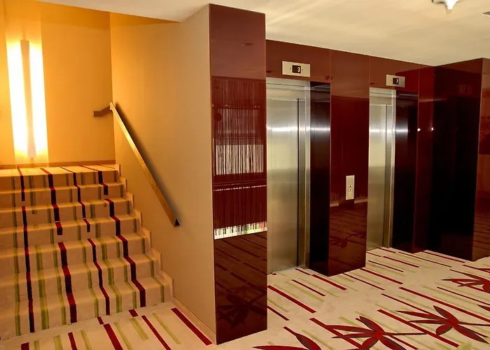 Golden Tulip Ana Dome 4*