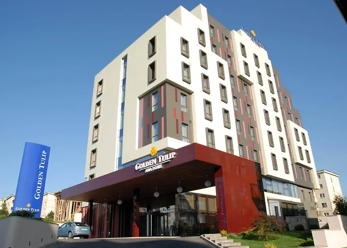 Otel Golden Tulip Ana Dome 4*