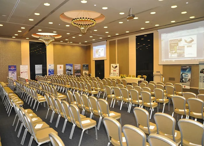 Golden Tulip Ana Dome 4*