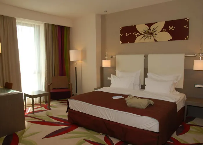 Golden Tulip Ana Dome 4* Cluj-Napoca